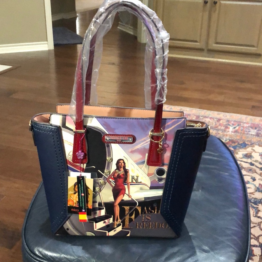 Travel fashion